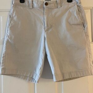 ***Bundle 2 pairs sold together) Men's J. Crew 9” Flex Chino Shorts